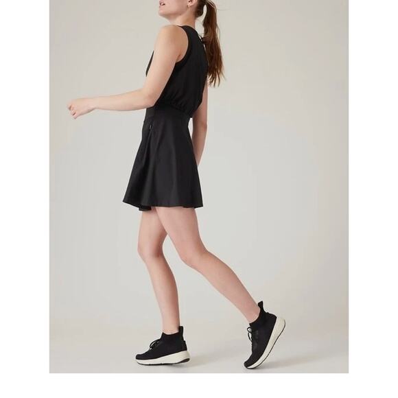 ATHLETA Venture Out Dress Atheltic Black Size 8 - Picture 4 of 6